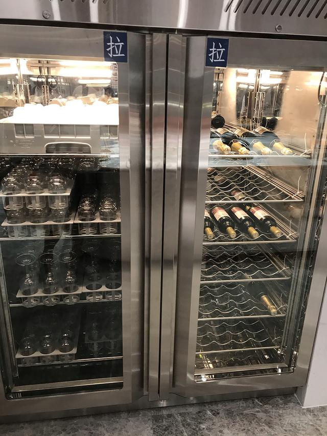 驚喜滿滿！王牌A359墨鏡俠執飛首航，川航還給乘客准備了大禮包