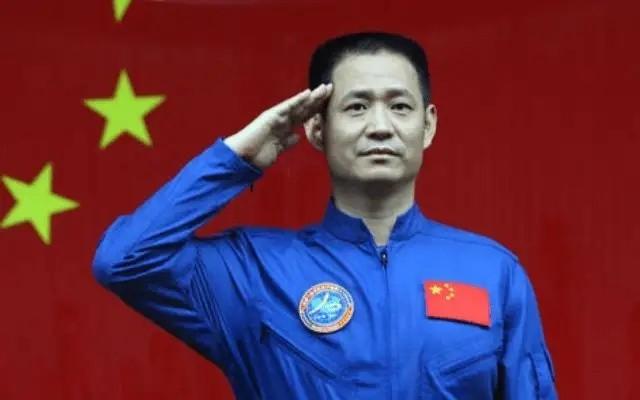 聂海胜妻子聂捷琳：不担心丈夫上太空，深爱丈夫，曾提过离婚