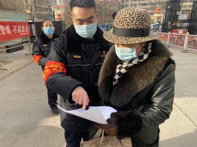 市区机关干部常态化驻守社区 基层治理再添活力再提效能
