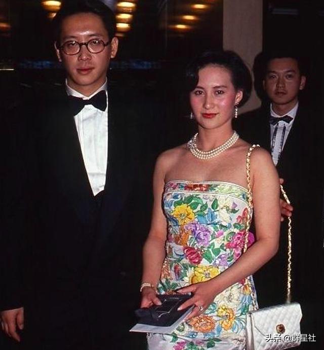 港姐李嘉欣：拼尽全力争宠俘获男人芳心，为何到头来还是被骂？