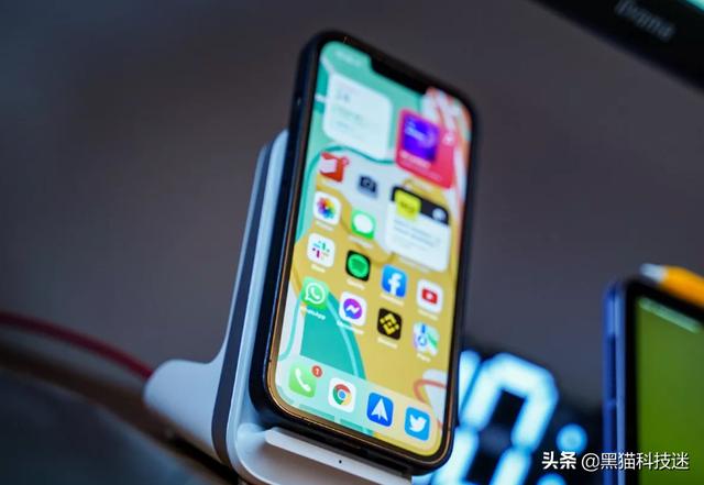 苹果发出最后警告，这类APP被勒令下架，果粉：真羡慕安卓