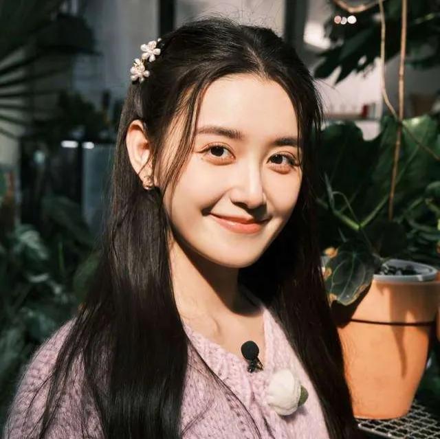 蒋依依起诉冯小刚经纪公司，演技和颜值同时在线，蒋依依反击了