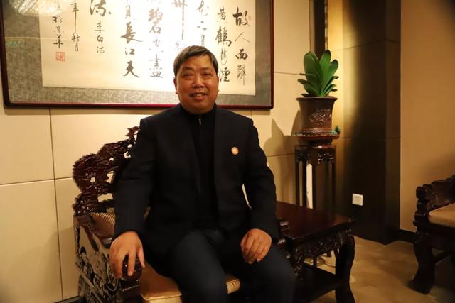 铝土矿反击移动破碎机