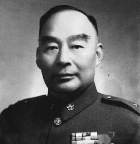 他杀死“小萝卜头”，因放出19名革命者被原谅，回老家后怎么样了