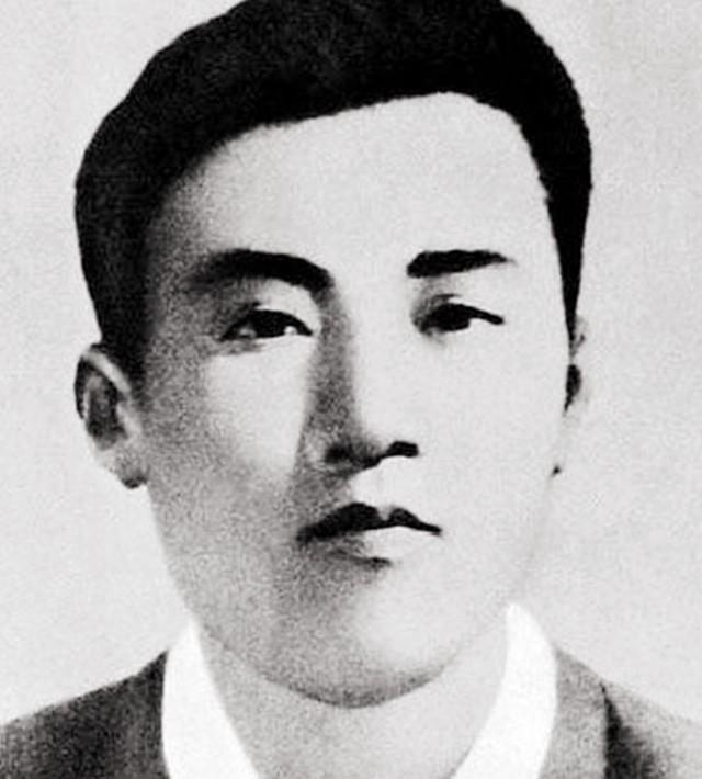 张蔚华服毒自尽数十年后，金日成找到其后人，馈赠二十捆人民币