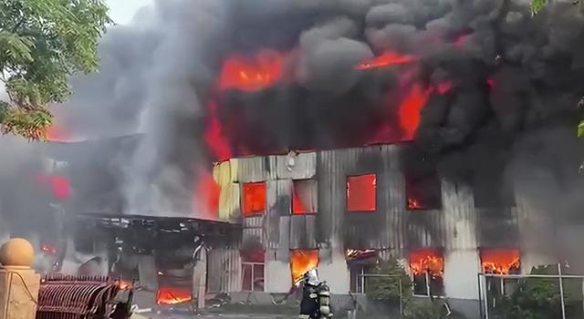 广东一铝材厂爆炸：腾起约10米高蘑菇云！铝液碰到冷水有多可怕？