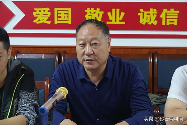 兰州小型移动式制砂机价格