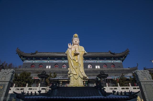 四月初四文殊菩萨诞，都有哪些习俗？祈福子孙前程似锦、学业有成