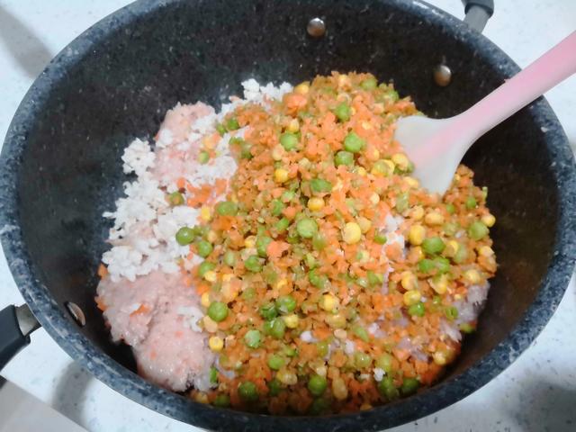 认真给自己做饭的女人最美，这四款美食最适合二胎妈妈