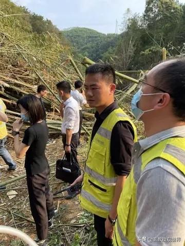 太恶毒了！坠机乘客未婚夫悲痛万分，却被人骂：为赔偿金吧
