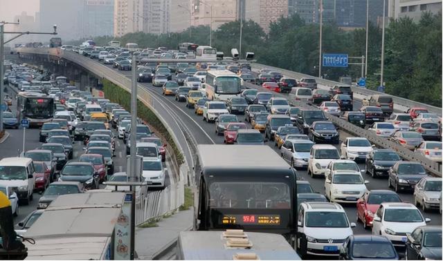 最新报告！燃油车vs电动车用车成本，竟相差这么多