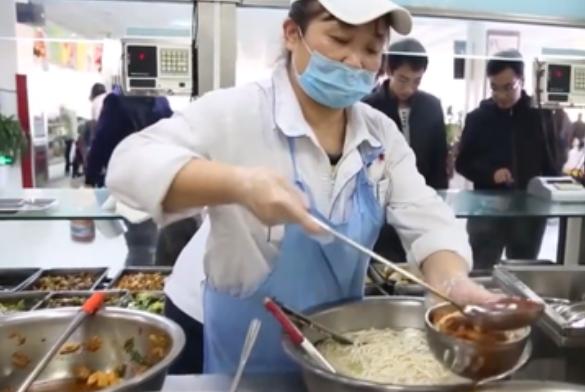 衡水桃城中学事件后续来了，反转一个接一个，2022年学校停止招生
