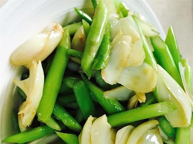 它是4月“蔬菜之王”，补维C补叶酸，心脏 血管都爱它