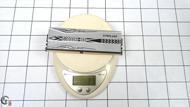 国产内存条真的杀疯了！采用长鑫颗粒，台电马甲条150元8G