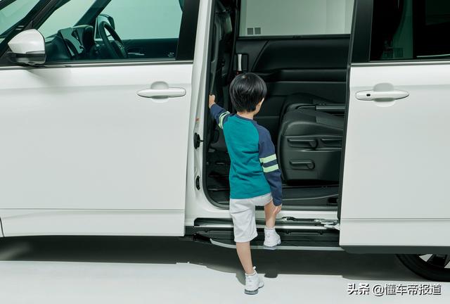 新车 | 油耗4.3升，价格仅赛那一半，丰田廉价MPV Noah来国内能火吗