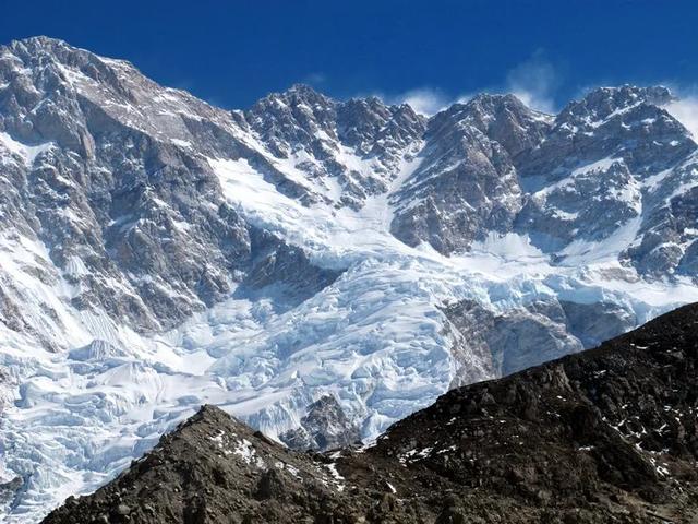66年前幹城章嘉峰首攀之旅：一次險峰與壯士的生死角逐