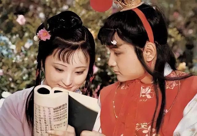 87版《红楼梦》幕后趣事，陈晓旭爱给人取外号，柳湘莲香菱成夫妻