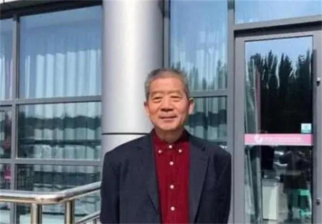 2019年67岁老太坚持产女：退休金足够养活，随后却带孩子直播带货
