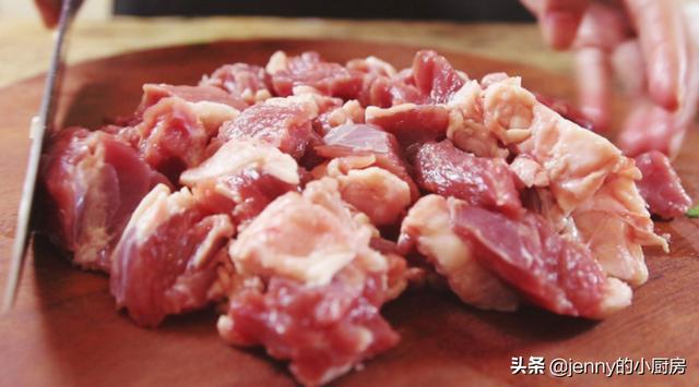 炖牛肉的家常做法