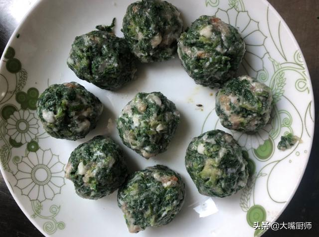 春分后，别忘了吃这种野菜，钙是牛奶4倍，分享2个做法，好吃营养