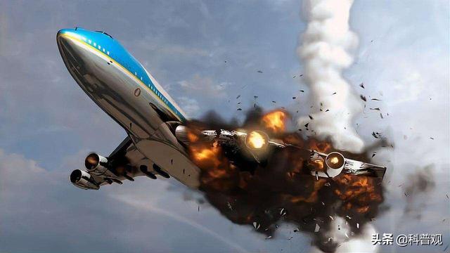 又是波音！马航一架波音737客机紧急折返，几秒俯冲7000英尺