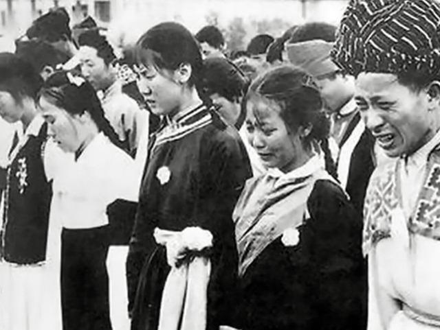 1976年毛主席逝世，毛岸青未能送葬，毛新宇：父亲一直很想念爷爷