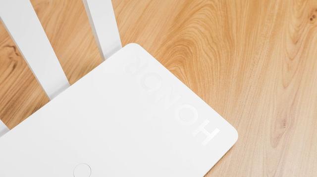 信号更强，体验更好的WiFi6路由器：荣耀路由4 Pro评测