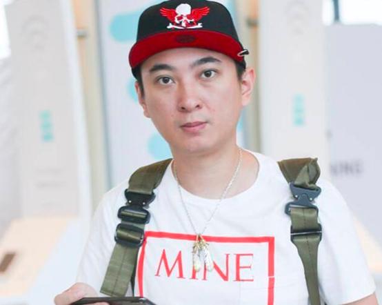 王健林被传离世谣言后，王思聪依然不愿意接班