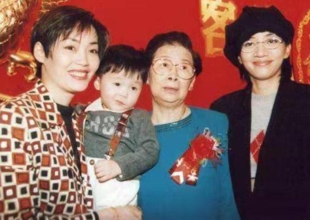 梅艳芳99岁母亲宣布和长子断绝关系！三个孩子死于癌症，晚年凄凉