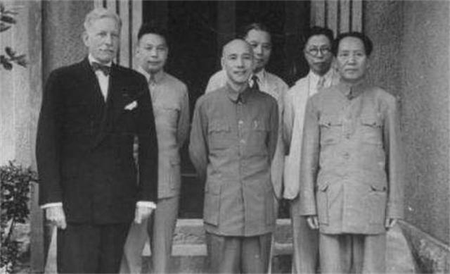 阎锡山进攻上党，毛主席却下令：2天后再还击！事后才知真高明