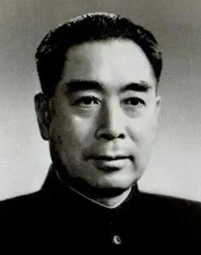 2001年张学良病逝，为何选择将巨额遗产捐给美国？