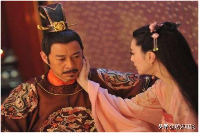 李渊退位后生了30个孩子，李世民很是头痛，武则天用一狠招解决