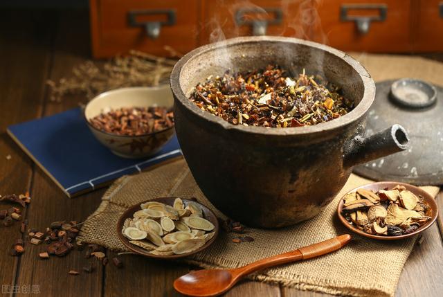 千古回阳第一方！张仲景力作，破阴气，回阳气，救性命，人间美谈