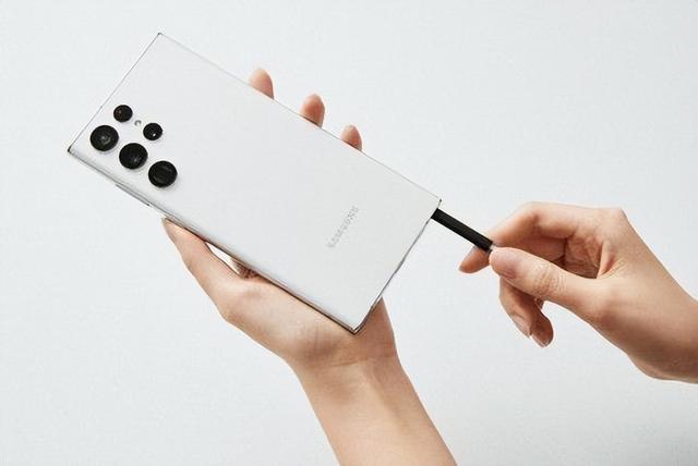 智能手机存量时代如何“破圈”逆袭？三星Galaxy S22 Ultra破冰而来