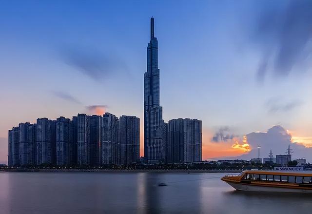 李嘉诚抄底之前，东南亚第一高楼桂冠已花落越南