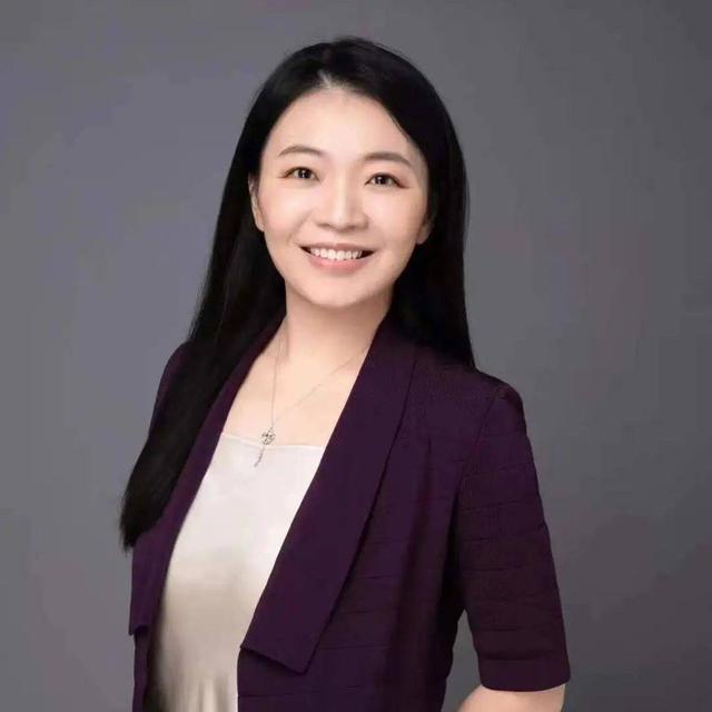 徐州工程机械展郝纯纯
