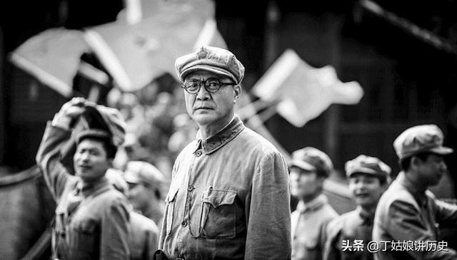 1935年，刘伯承率部过大凉山，国军旅长下令让路：我的老长官来了