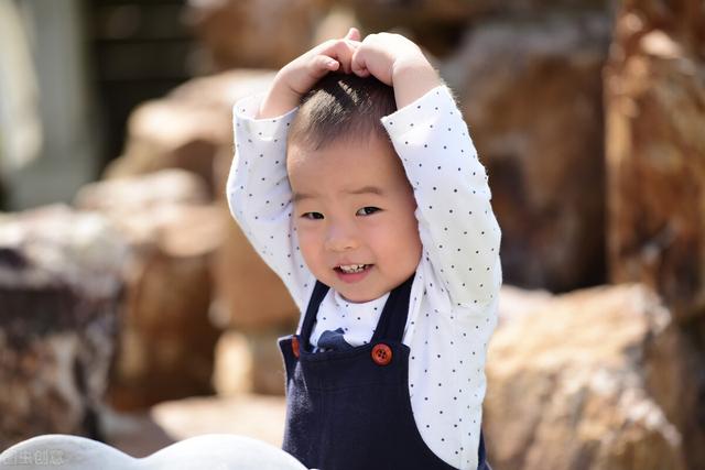 孩子哭闹不睡觉，婆媳冷战闹矛盾，隔代育儿问题专家帮你来解答