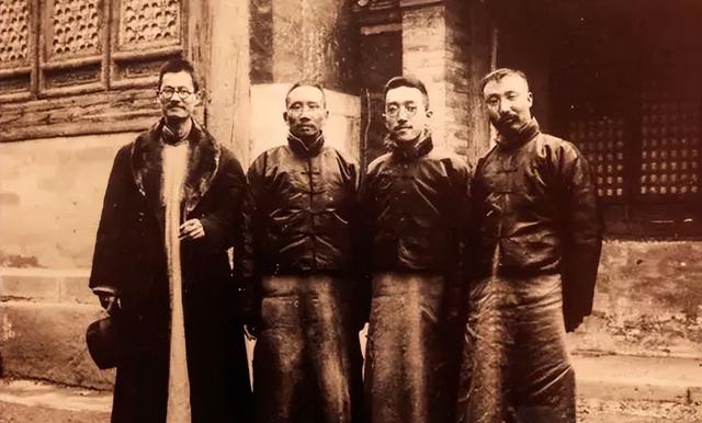 1942年63岁陈独秀病逝,临终前交代妻子:可速改嫁,但唯有一事切记
