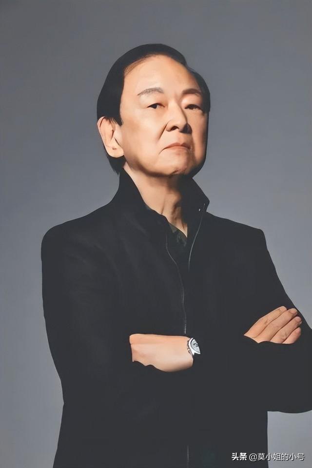 清明节这一天，就有5个瓜，因病去世，卖私人衣物，个个都是大瓜