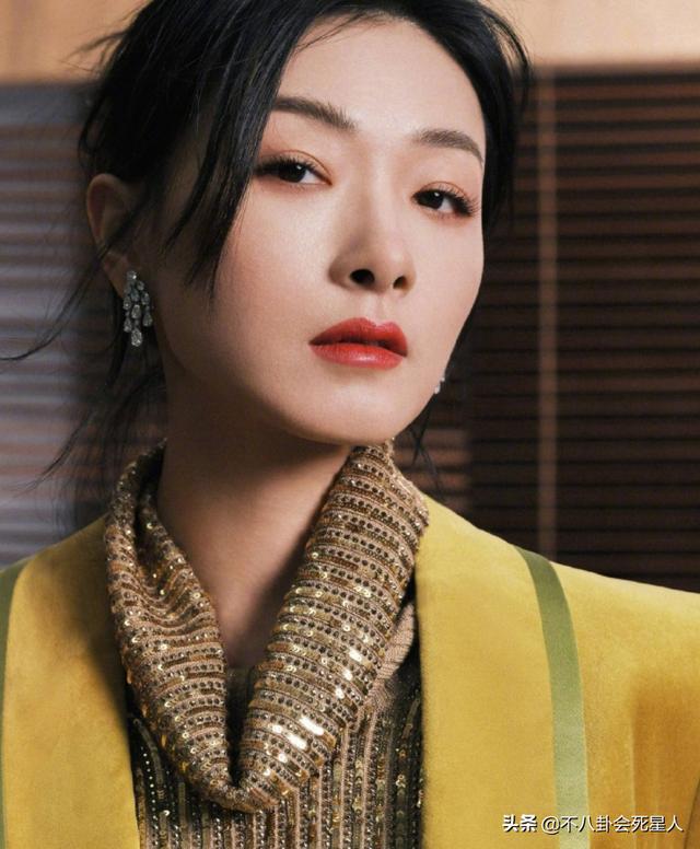 央视元宵女星PK：毛晓彤赢了金晨，万茜“败”在服装上