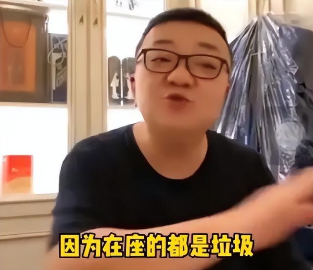 米卢扇了董路五耳光！米卢：啥叫保护性接应？前锋就要离球门更近