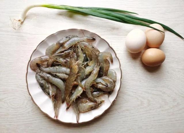 建议中老年人：退休后不管有钱没钱，4样食物要多吃，常吃少生病