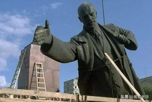 战死的俄黑海舰队副司令曾是个乌克兰人：这得从苏联解体分家说起