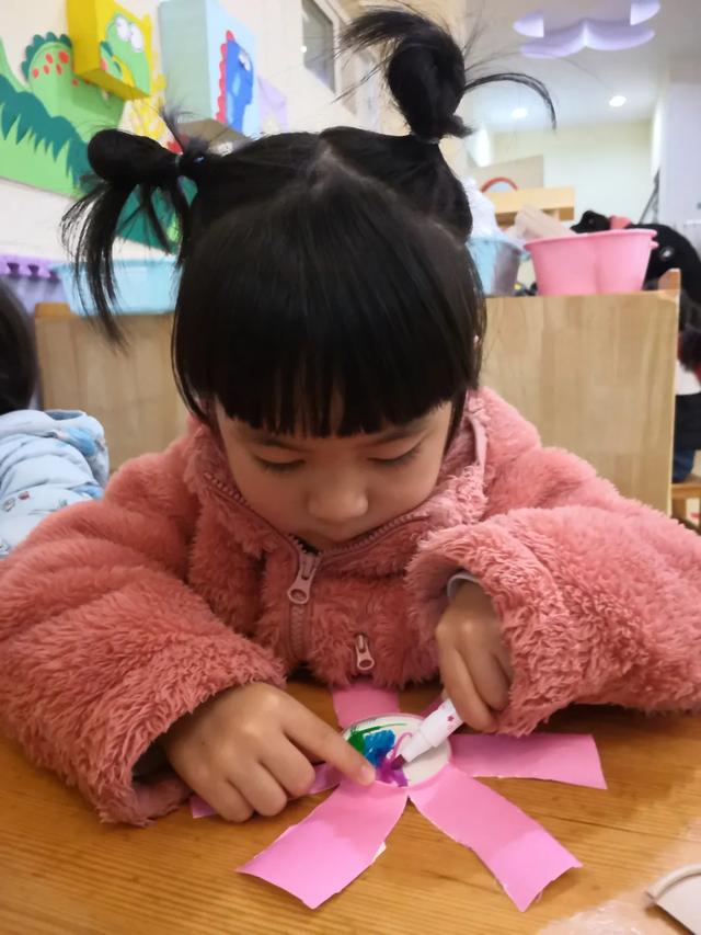 【校园动态】拾贰月Shi |小一班——“童趣风车里”创客课程故事