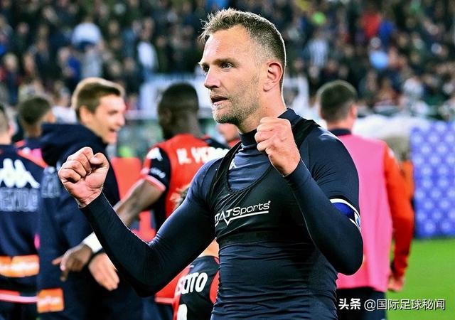 35岁前意大利国脚补时绝杀尤文，成五大联赛第一带刀后卫