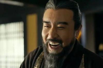 曹操杀了杨修后，问他的父亲为何瘦了，杨彪轻叹一句，成千古名言