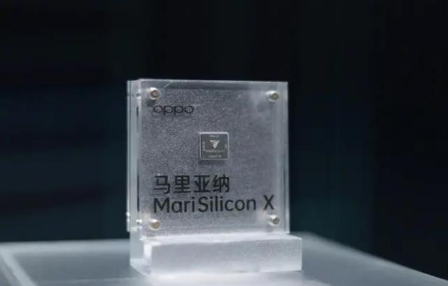 两大手机巨头合并了，共用操作系统，共享5000多家线下门店