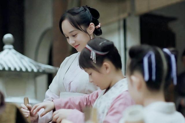 微微一笑很倾城2女主角(微微一笑很倾城2女主角是谁)