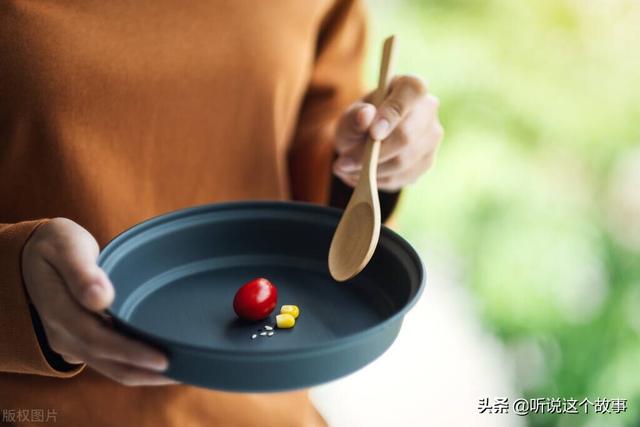 人到中年，饮食注意这4点，延缓血管的“青春期”